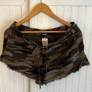 Express camo shorts